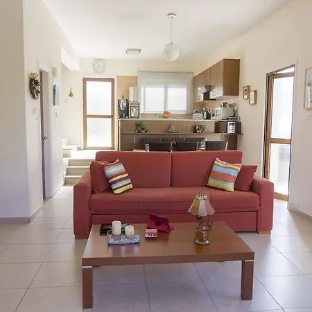 Villa Chara Elizabeth No 2 Protaras